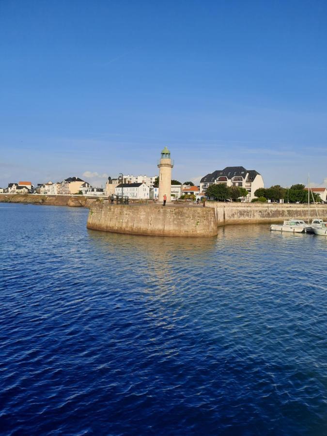Residence Hotel De La Plage Saint-Gilles-Croix-de-Vie Exterior photo